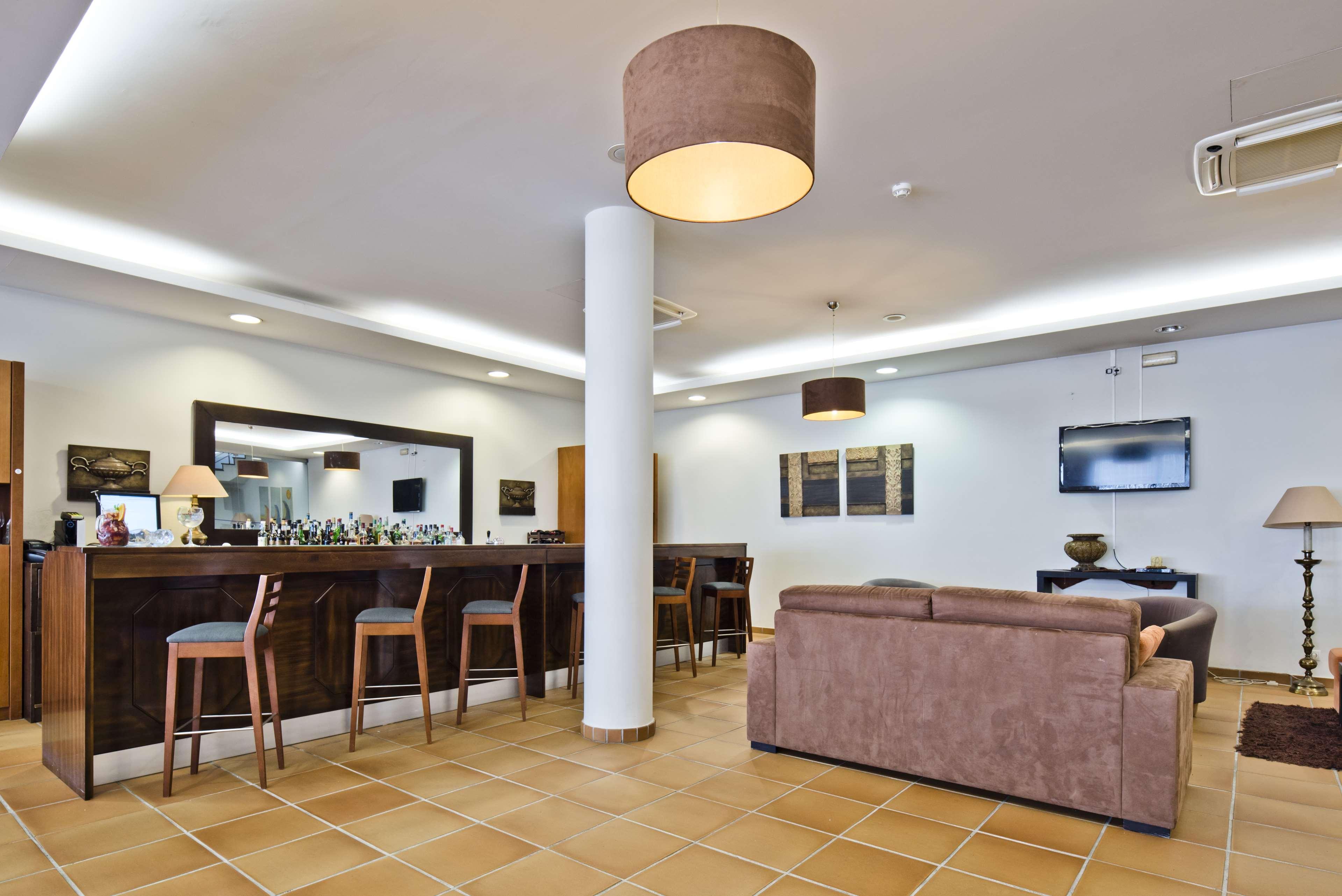 Lam Hotel Estarreja Exterior photo