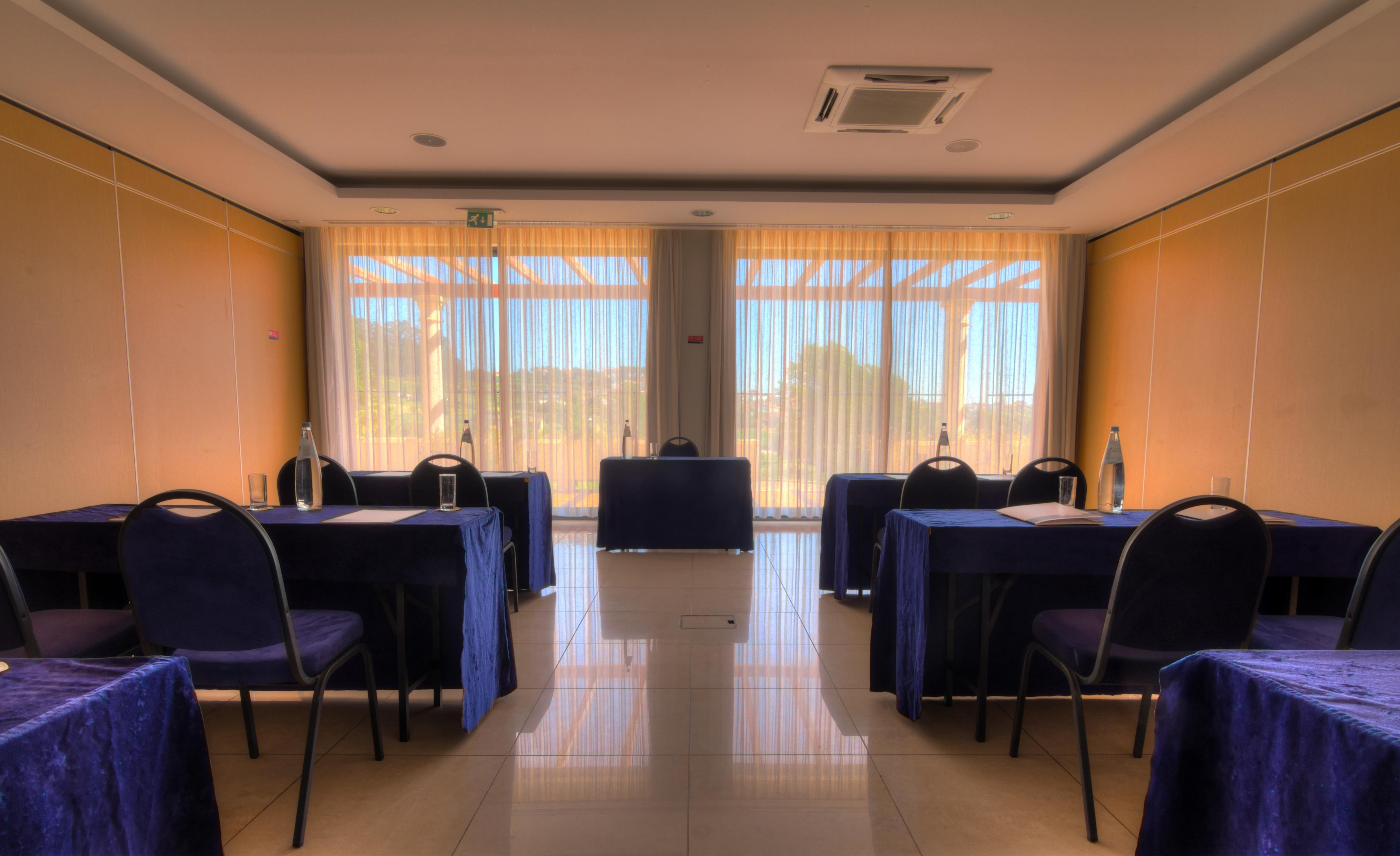 Lam Hotel Estarreja Exterior photo